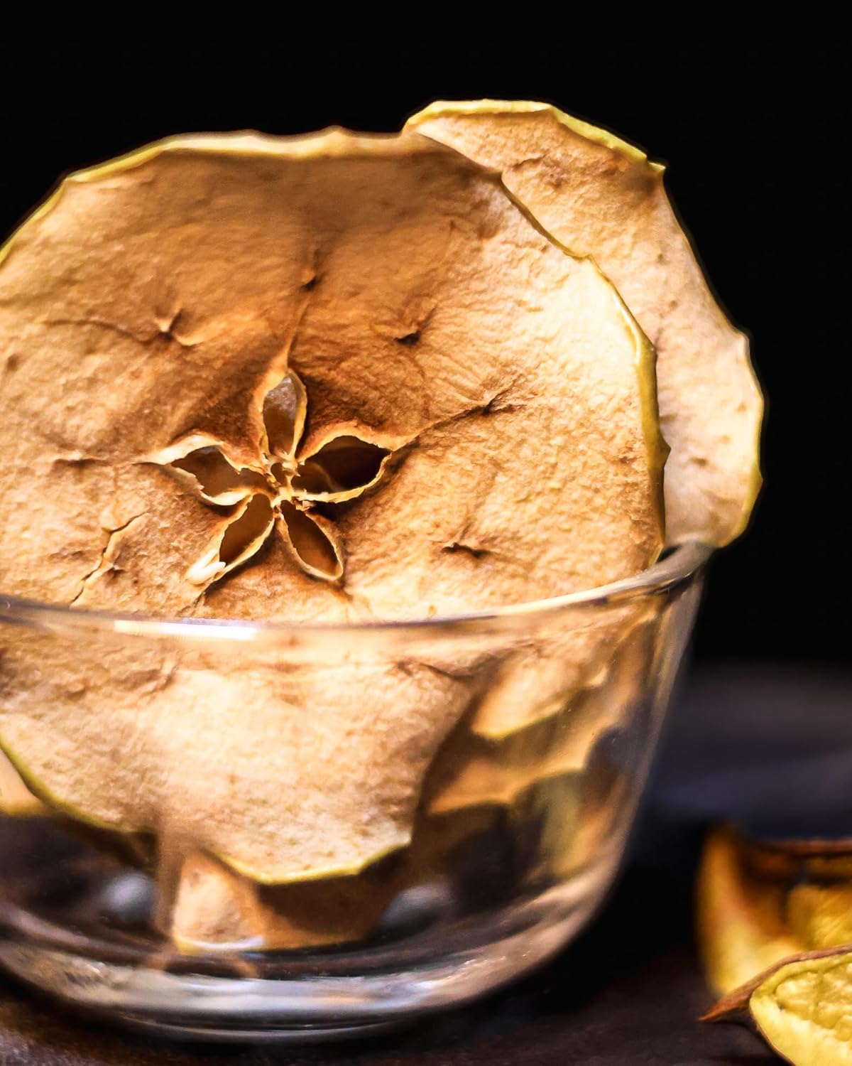 Apple Slices - Garnishes and Dreams