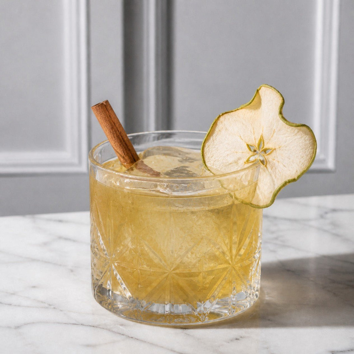 Garnishes & Dreams Dehydrated Green Apple Slices – Cocktail Garnish - Garnishes and Dreams